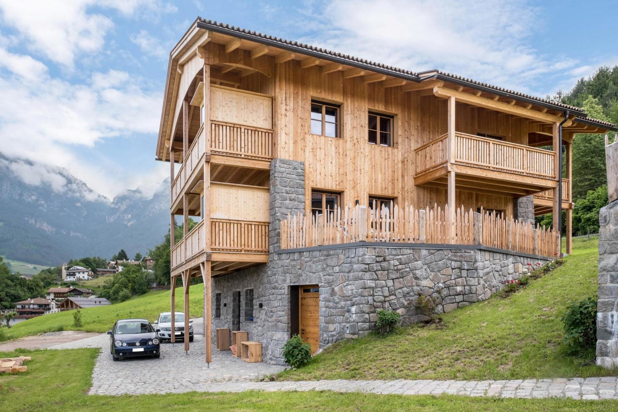 Haensel Und Gretel Schlosshof Umes Ngoại thất bức ảnh